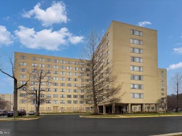 6641 WAKEFIELD DRIVE , Unit 112, ALEXANDRIA, VA 22307