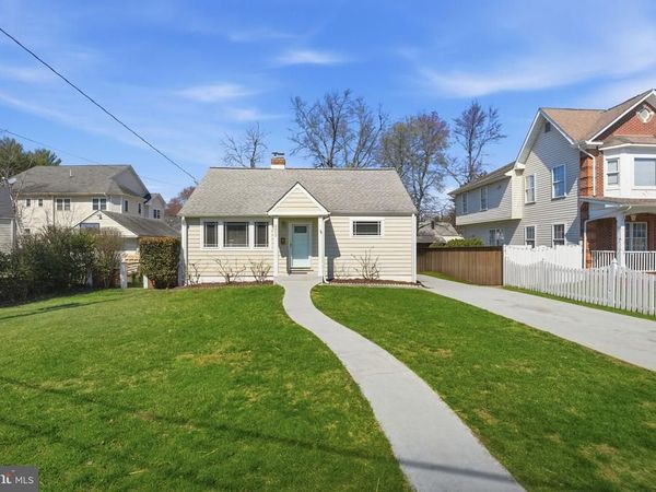 6902 WESTLAWN DRIVE , FALLS CHURCH, VA 22042