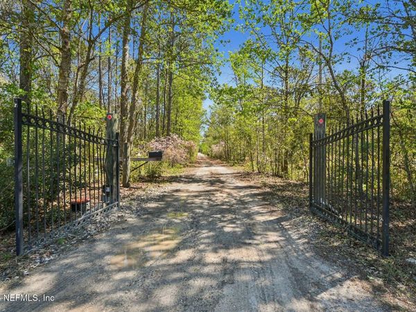 5012 LAUREL Street, Middleburg, FL 32068