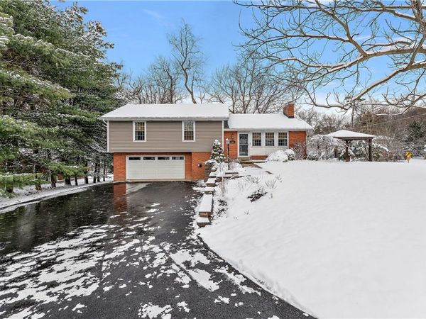 401 Perrymont Road, Pittsburgh, PA 15237