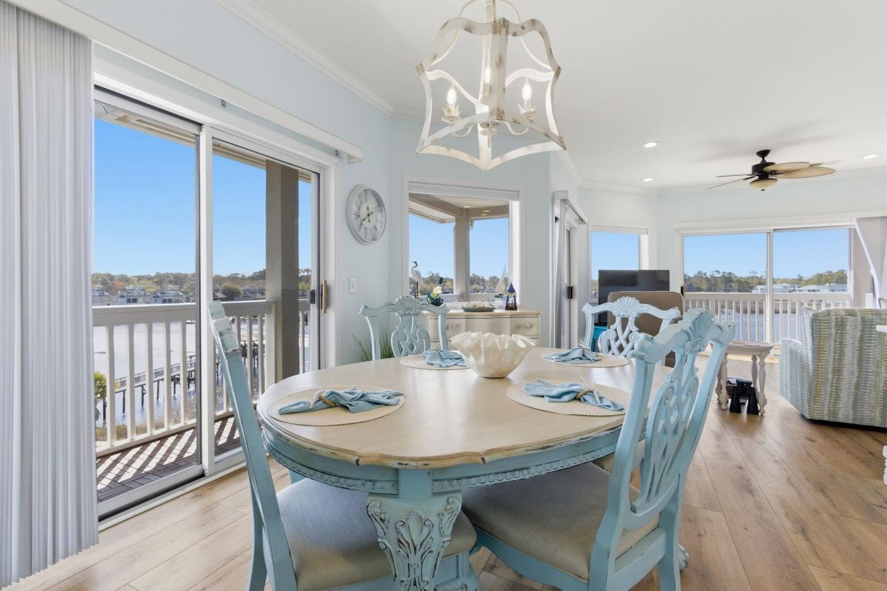 4433 Eastport Blvd. Photo 15