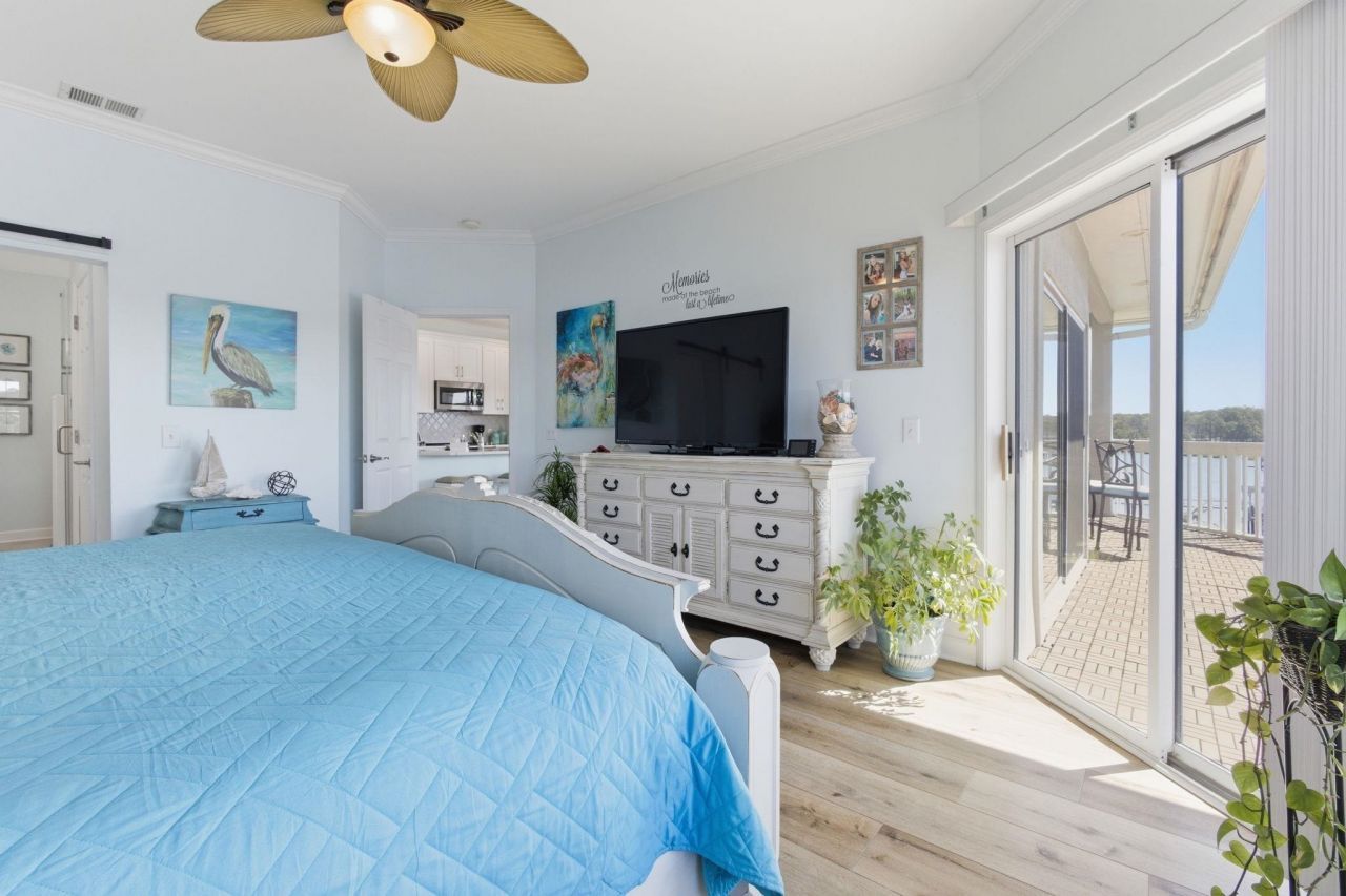 4433 Eastport Blvd. Photo 28