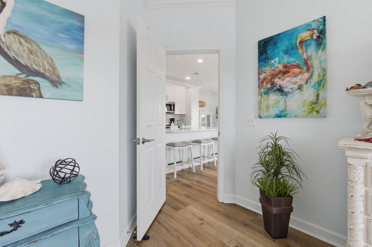 4433 Eastport Blvd. Photo 32