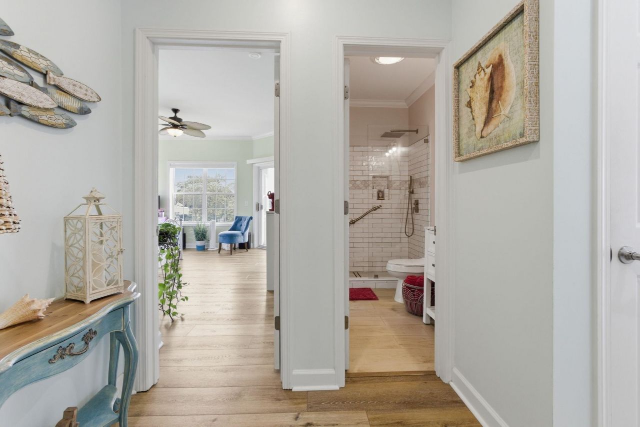 4433 Eastport Blvd. Photo 40