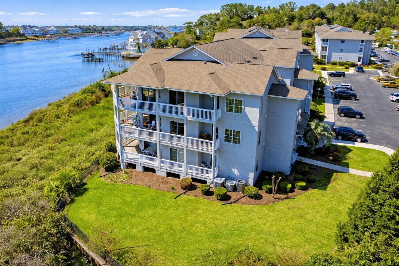 4433 Eastport Blvd. Photo 60