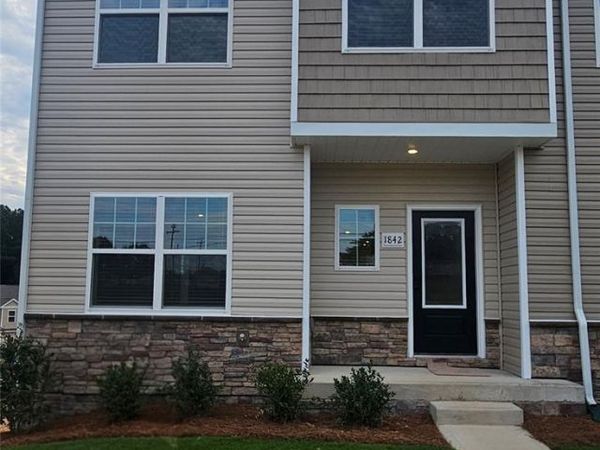 1858 Rhyne Elementary Drive , Gastonia, NC 28052