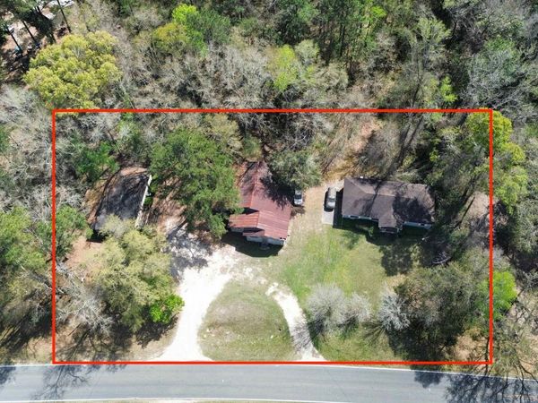 2116 Iron Bridge Road, Havana, FL 32333