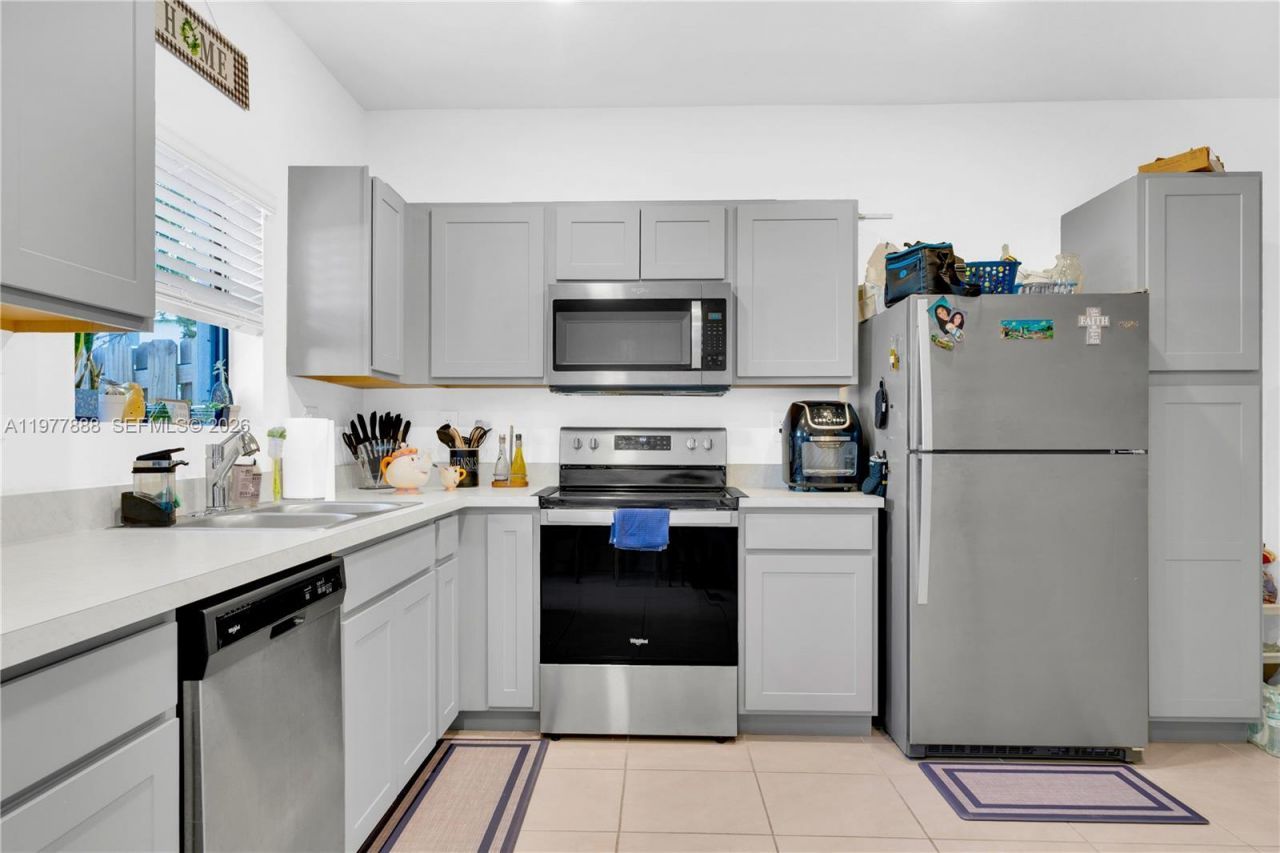 117 NE 3rd Ct , Florida City, FL 33034 Photo