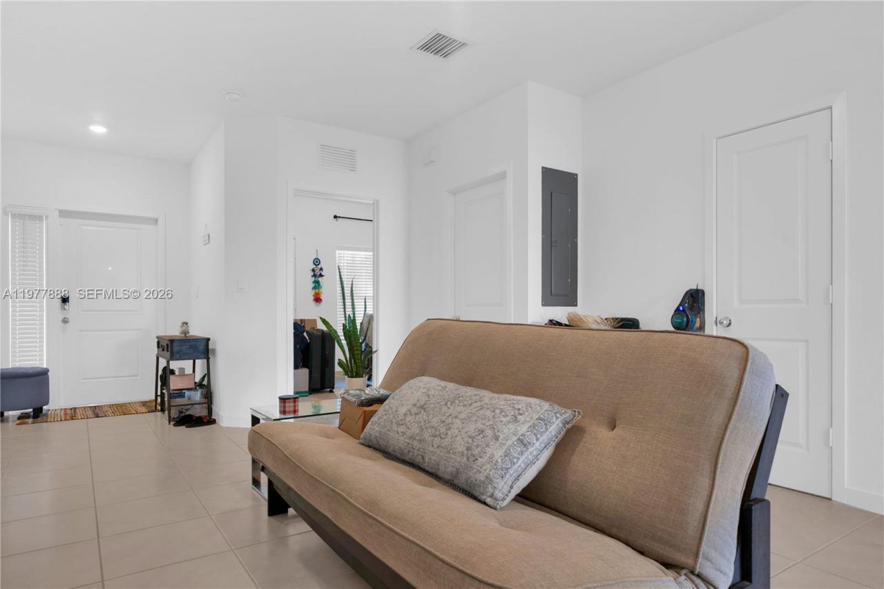 117 NE 3rd Ct , Florida City, FL 33034 Photo