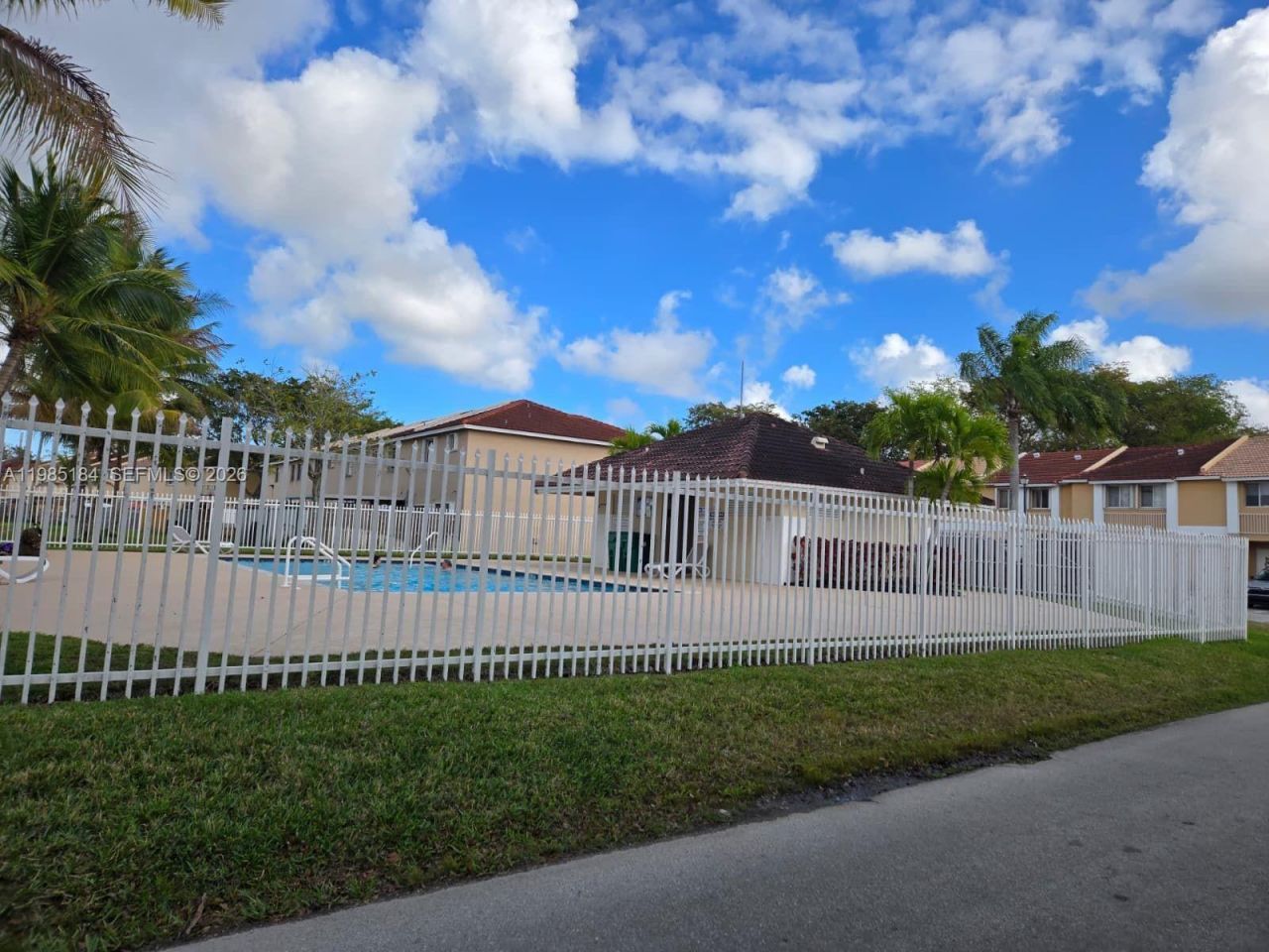 13926 SW 175th Ter , Miami, FL 33177 Photo