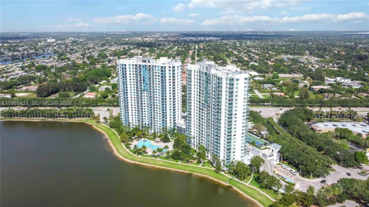 2641 N Flamingo Rd , Unit 307N, Sunrise, FL 33323 Photo