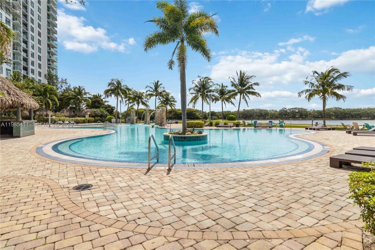 2641 N Flamingo Rd , Unit 307N, Sunrise, FL 33323 Photo