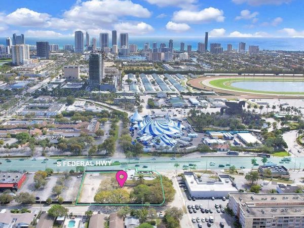 124 S Federal Hwy, Hallandale Beach, FL 33009