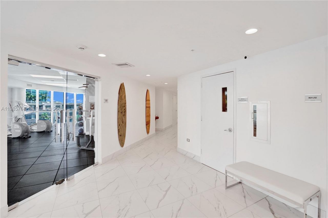 480 NE 30th St, Unit 1007, Miami, FL 33137 Photo