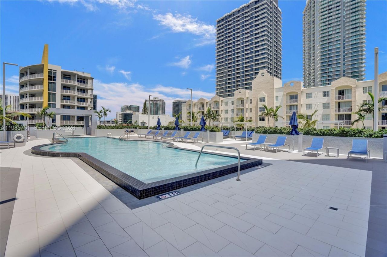 480 NE 30th St, Unit 1007, Miami, FL 33137 Photo