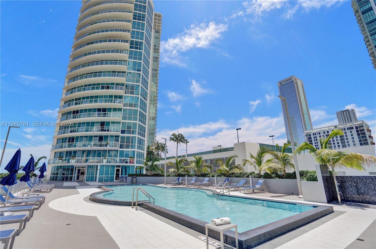 480 NE 30th St, Unit 1007, Miami, FL 33137 Photo