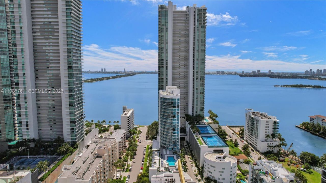 480 NE 30th St, Unit 1007, Miami, FL 33137 Photo