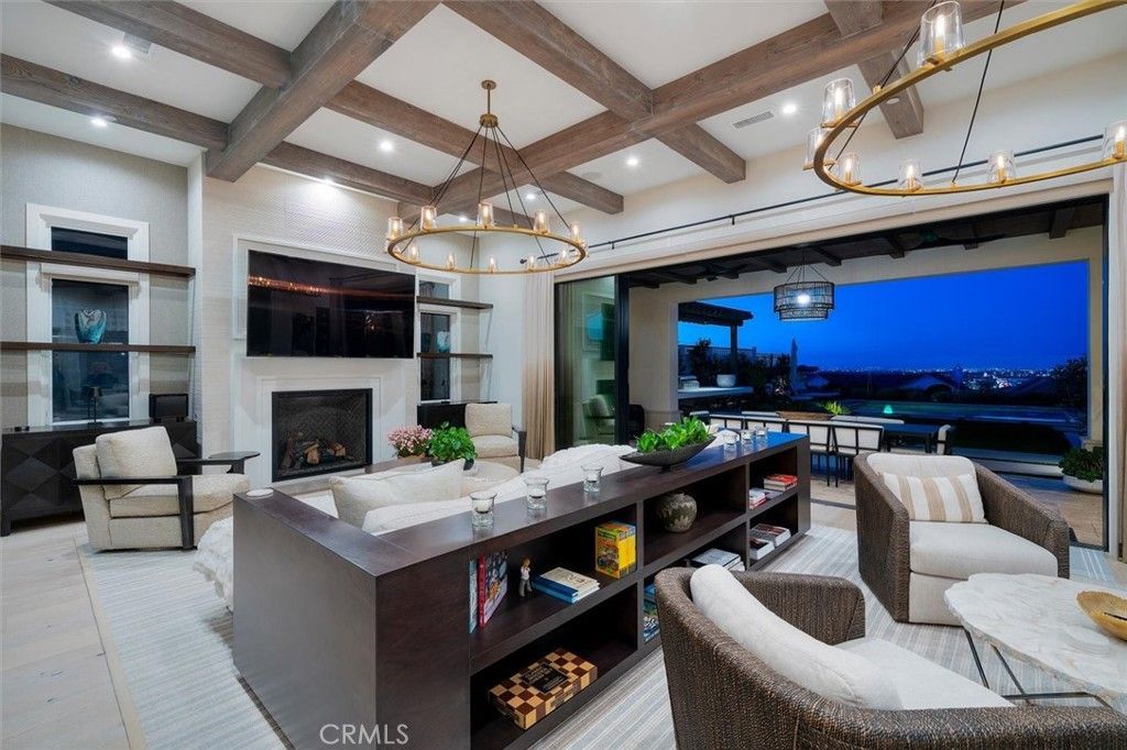 23 Phillips Ranch Road, Rolling Hills Estates, CA 90274 Main Photo