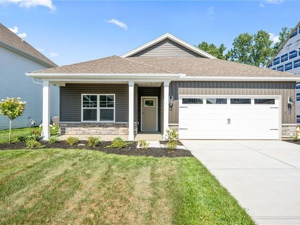 2207 Hackberry Street, Springfield, OH 45505