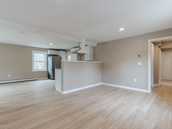 60 Charles Street, Unit 2, Farmington, NH 03835