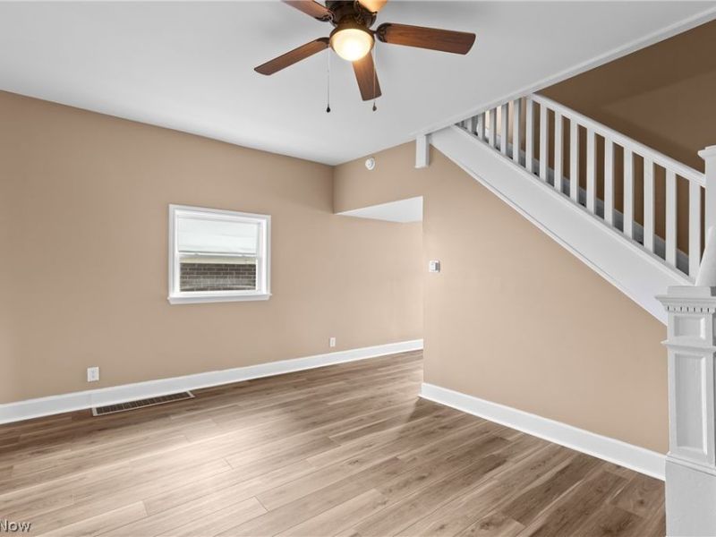 523 Union Street, Martins Ferry, OH 43935 Photo 10