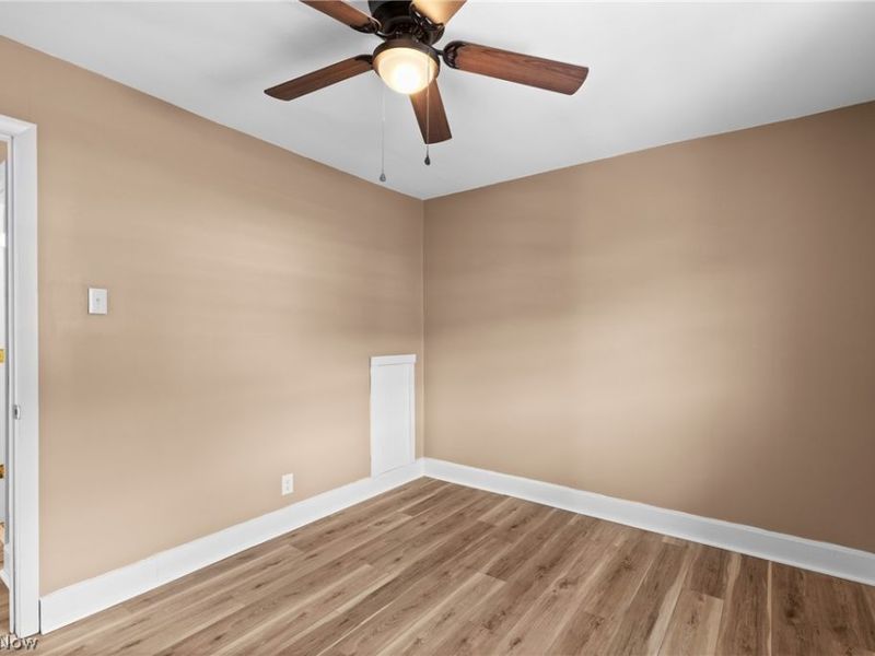 523 Union Street, Martins Ferry, OH 43935 Photo 14