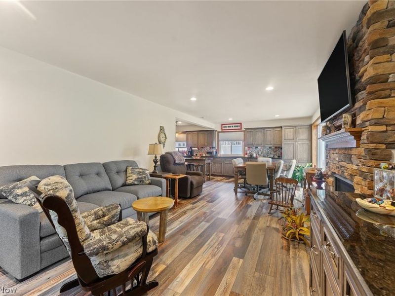 57 Belle Vista Avenue , Hubbard, OH 44425 Photo 11