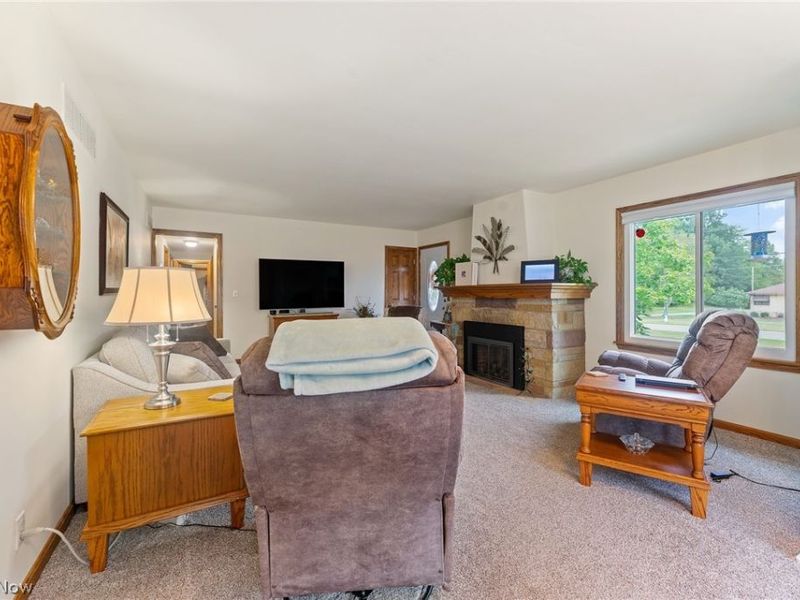 57 Belle Vista Avenue , Hubbard, OH 44425 Photo 13