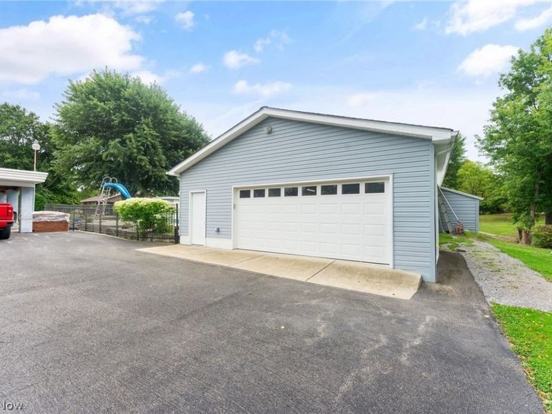 57 Belle Vista Avenue , Hubbard, OH 44425 Photo 28