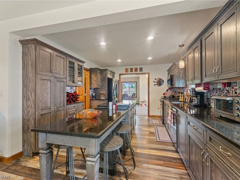 57 Belle Vista Avenue , Hubbard, OH 44425 Photo 7