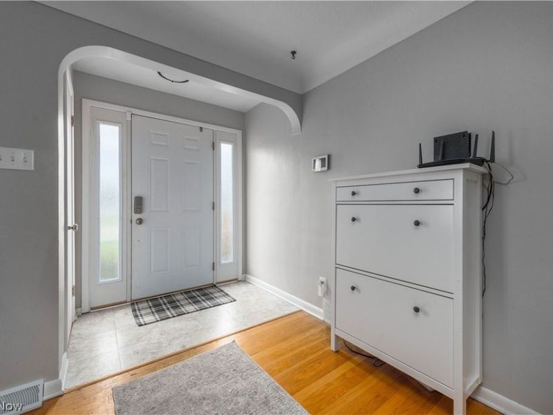 1428 Westwood Drive , Lorain, OH 44053 Photo 5