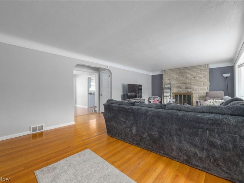 1428 Westwood Drive , Lorain, OH 44053 Photo 8