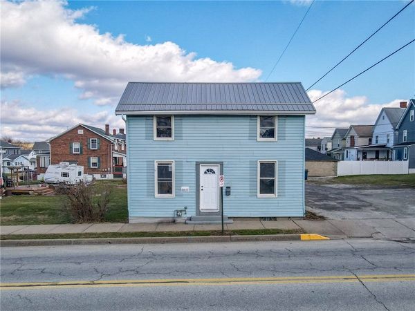 406 Ligonier St, Latrobe, PA 15650