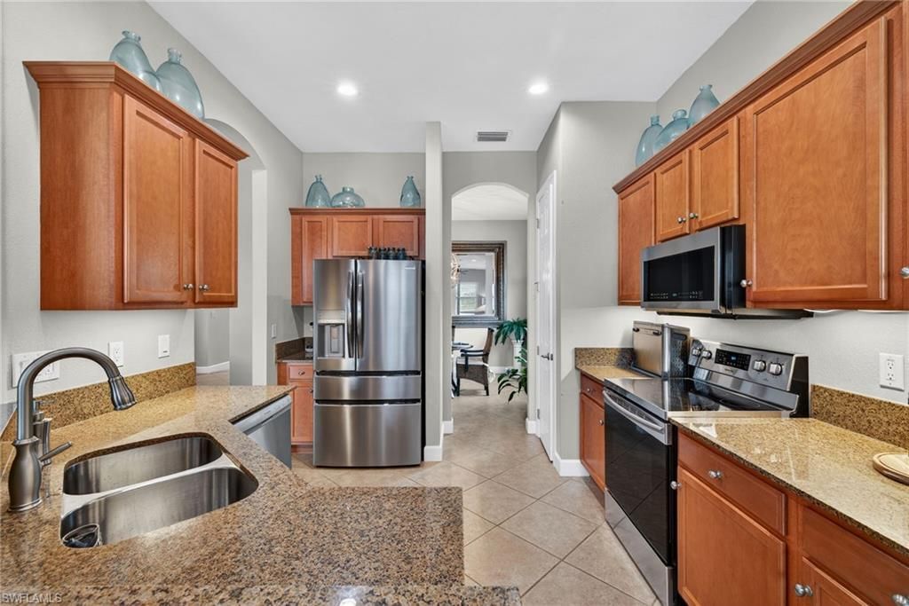 5709 Calmar Breeze Ln, Fort Myers, FL 33908 Photo