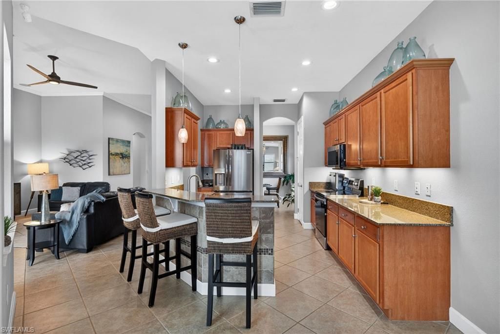 5709 Calmar Breeze Ln, Fort Myers, FL 33908 Photo