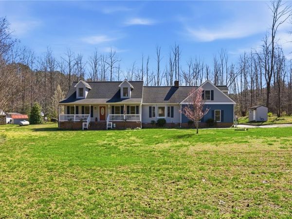 9467 Dutton Road, Dutton, VA 23050