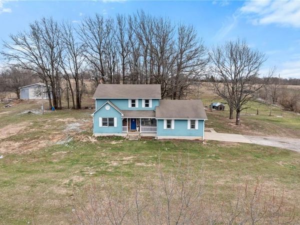 905 NW Z Highway, Bates City, MO 64011