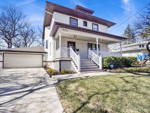 502 N Blanchard Street , Wheaton, IL 60187