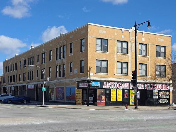1-15 N Keeler Avenue, Chicago, IL 60624