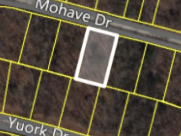 1134 Mohave Drive, Crossville, TN 38572