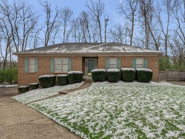 1112 Pepperhill Circle, Lexington, KY 40502