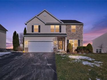 3319 Dandelion Trail, Canandaigua, NY 14424