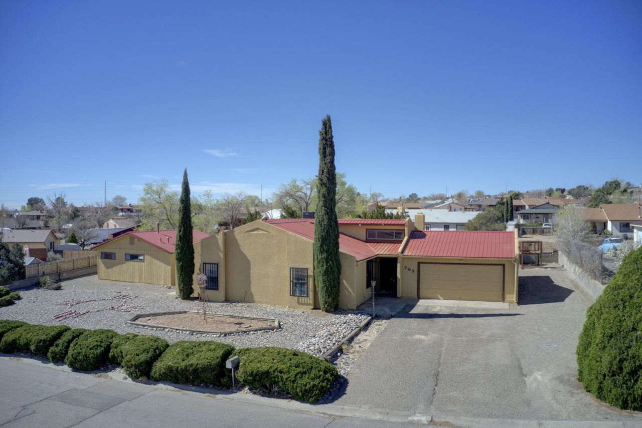 795 Ivory Road Se, Rio Rancho, NM 87124 Main Photo