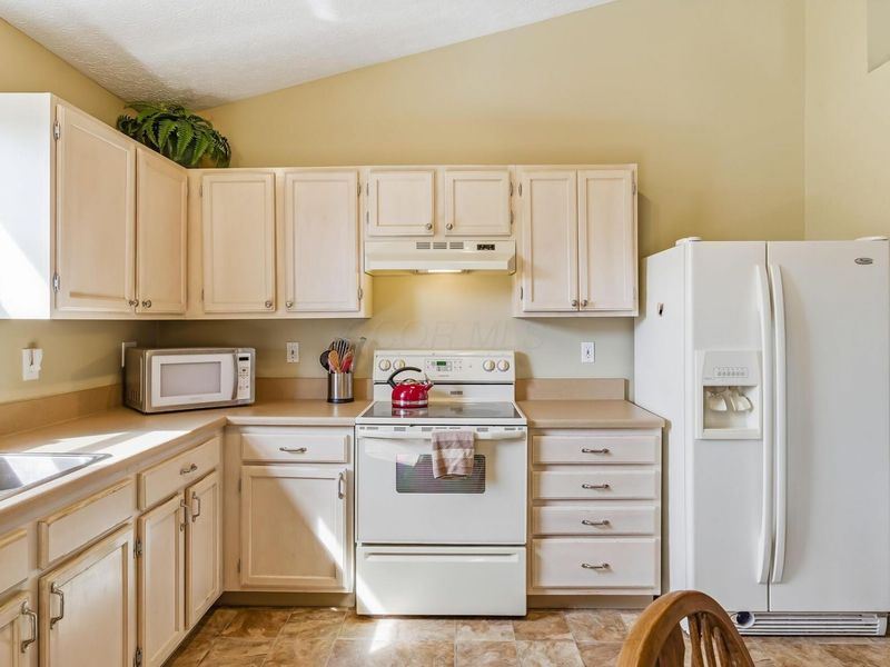 5079 Hilliard Green Drive, Hilliard, OH 43026 Photo 10