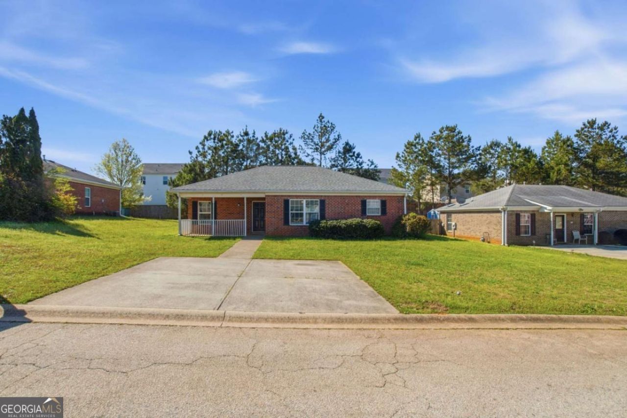 504 Dove Way, Social Circle, GA 30025 Main Photo