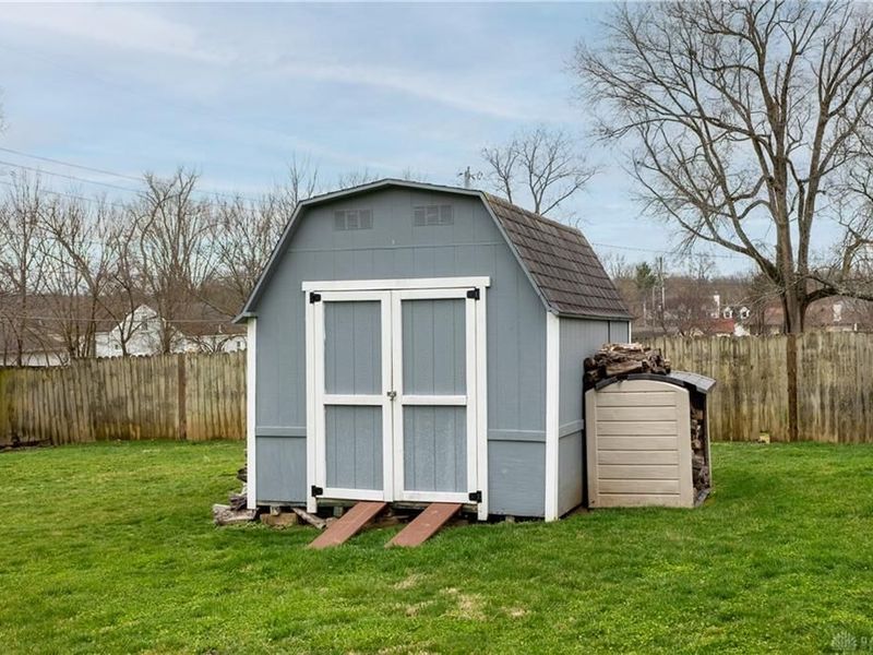 1270 Virginia Drive, Tipp City, OH 45371 Photo 27