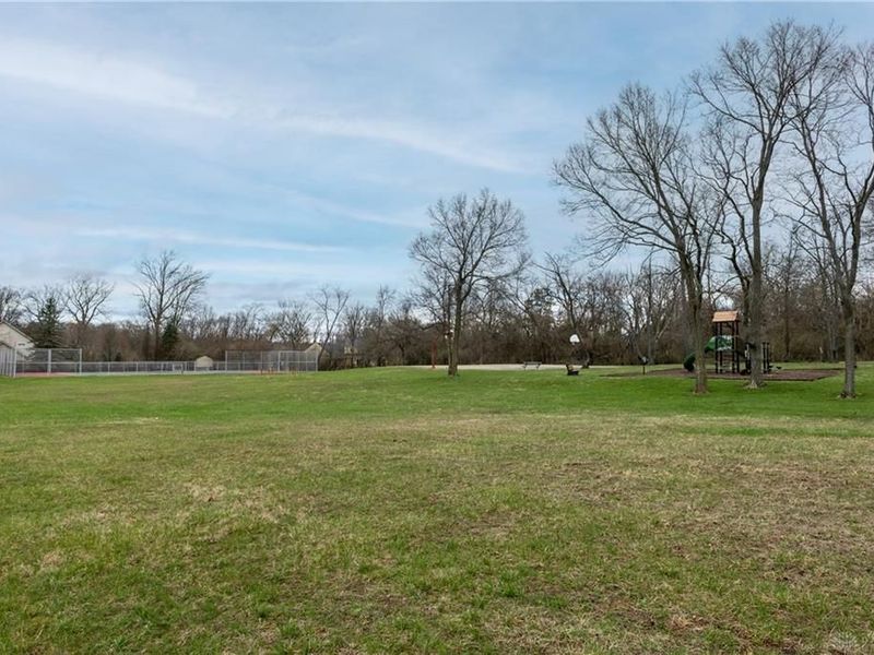 1270 Virginia Drive, Tipp City, OH 45371 Photo 30