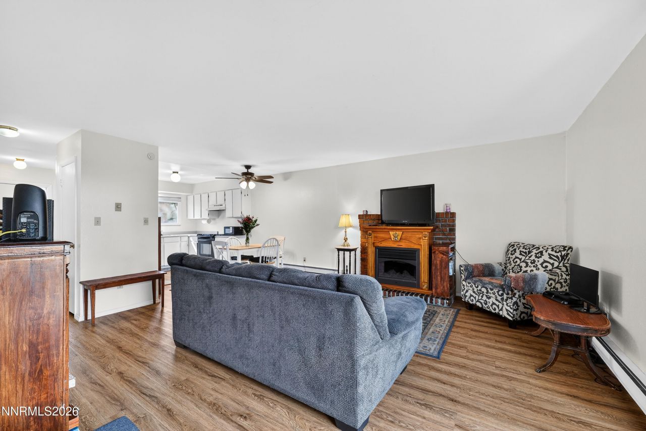 613 Smithridge Park, Reno, NV 89502 Photo