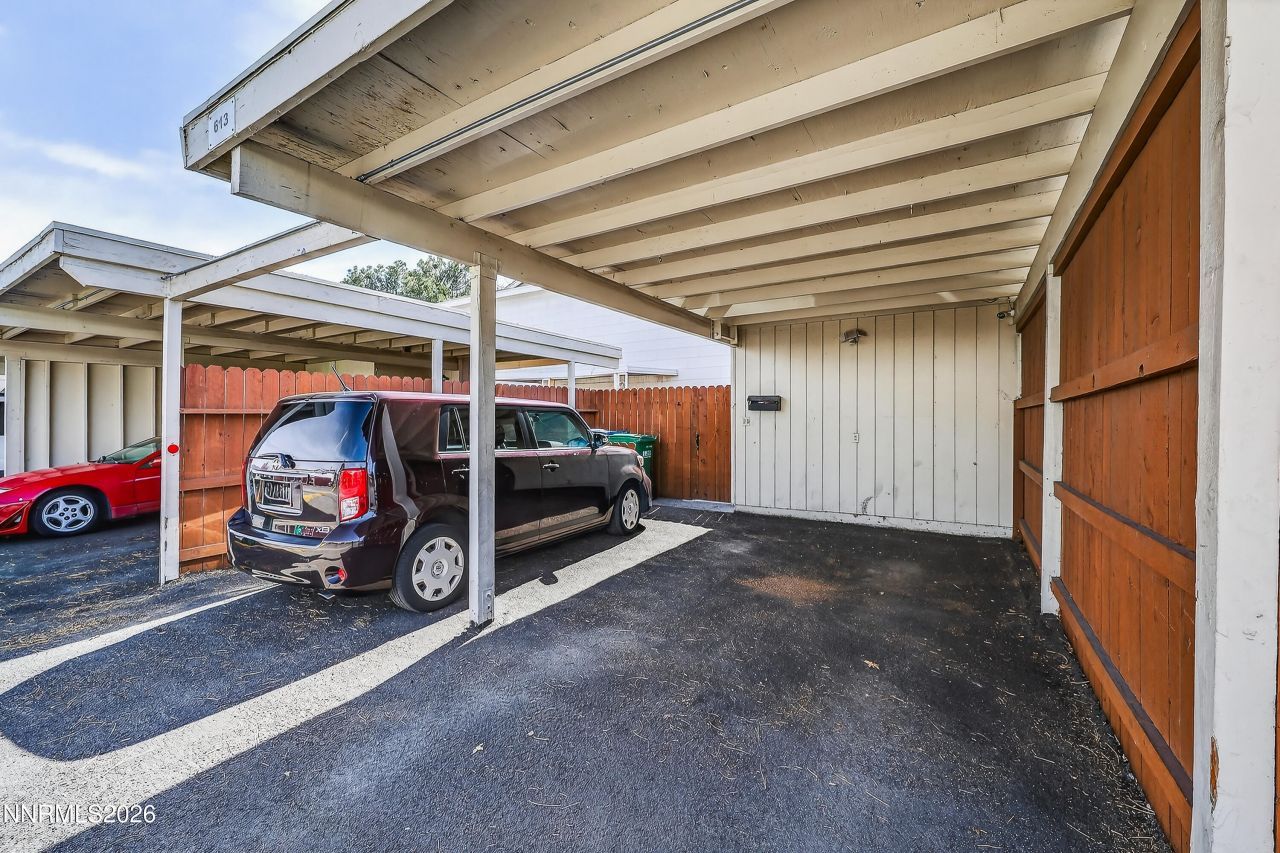613 Smithridge Park, Reno, NV 89502 Photo