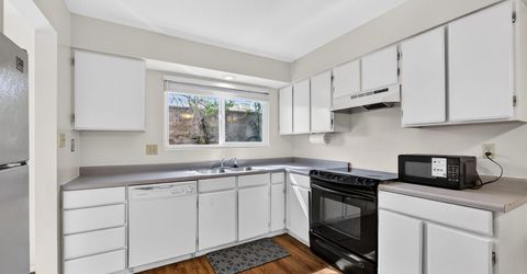 613 Smithridge Park, Reno, NV 89502 Photo